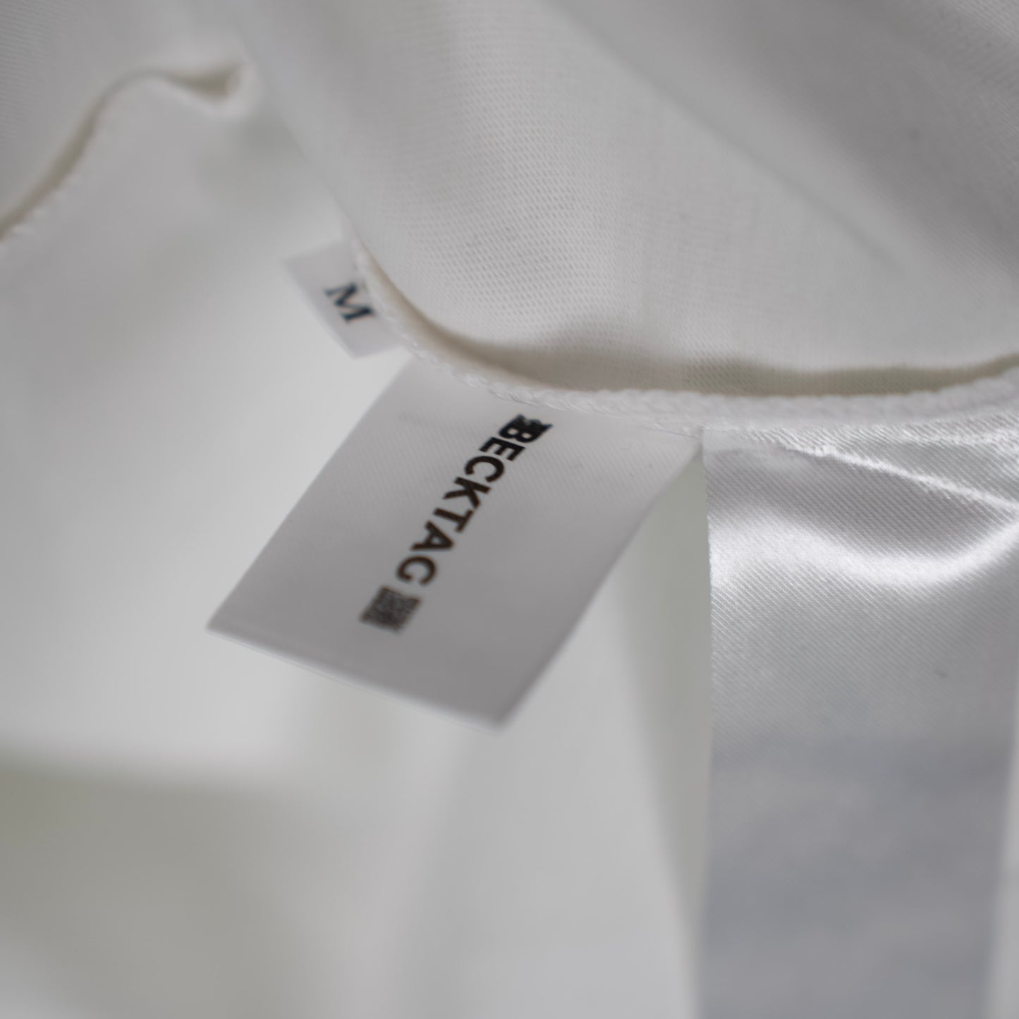 VibeWave Tee - Label Y